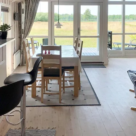 Hébergement de vacances 6 Person In *